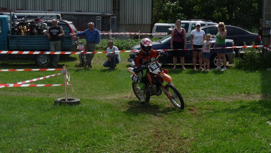 P1040558a.JPG