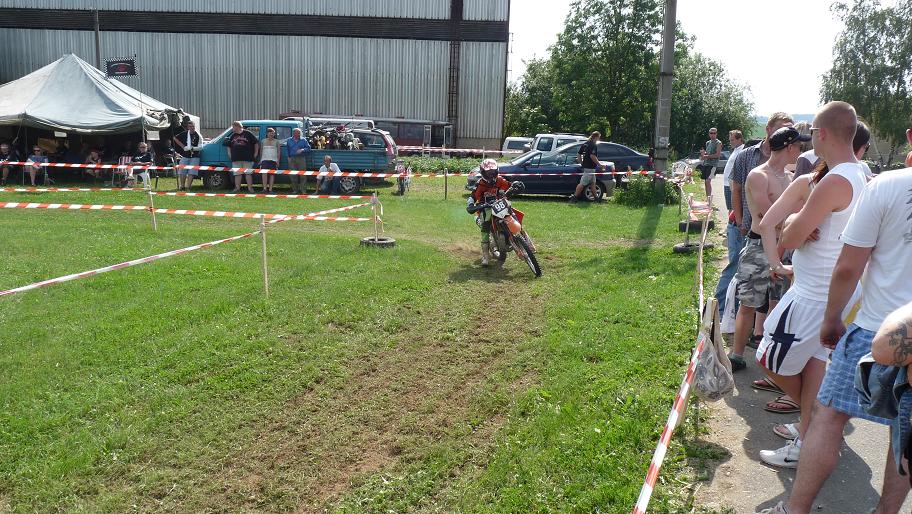 P1040561a.JPG