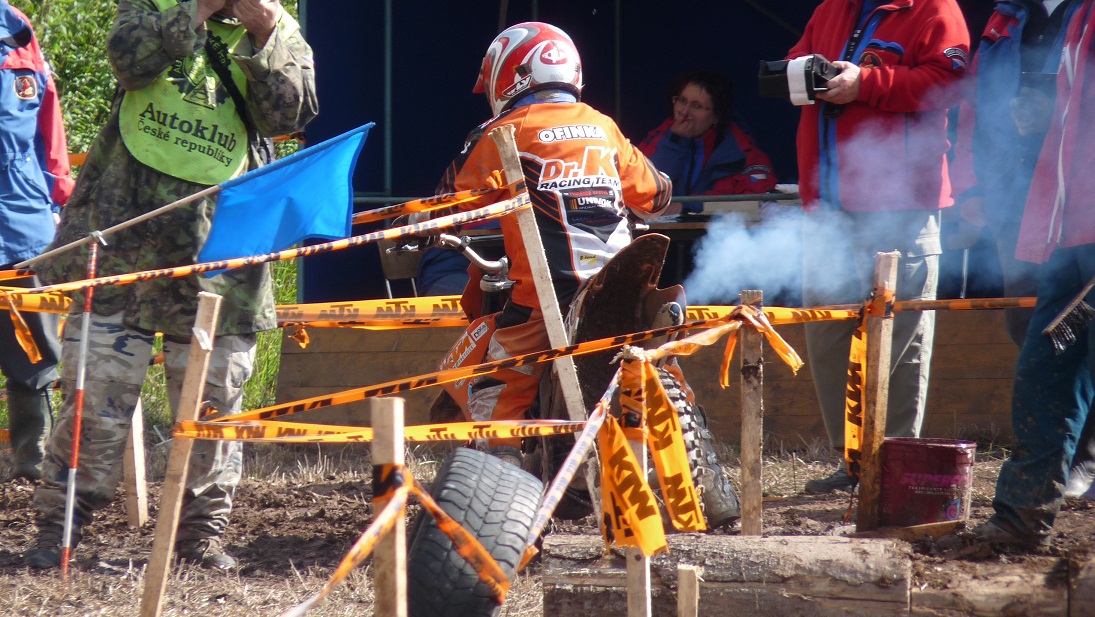 P1050133w.jpg